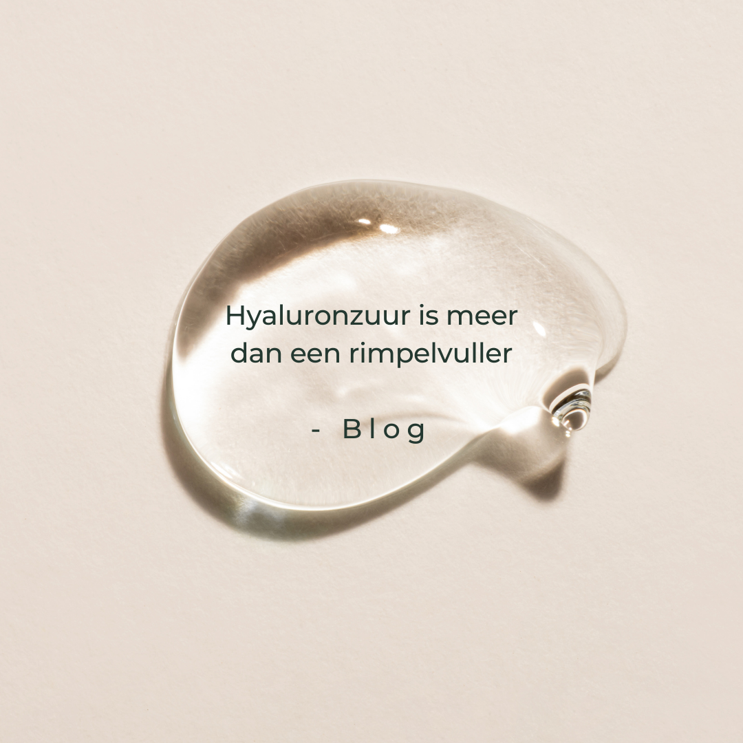 Hyaluronzuur is een suikermolecule die in de huid en aan de oppervlakte van de huid vocht aantrekt en vasthoudt, waardoor het toedienen van hyaluronzuur helpt bij het versterken en gladder maken van de huid.